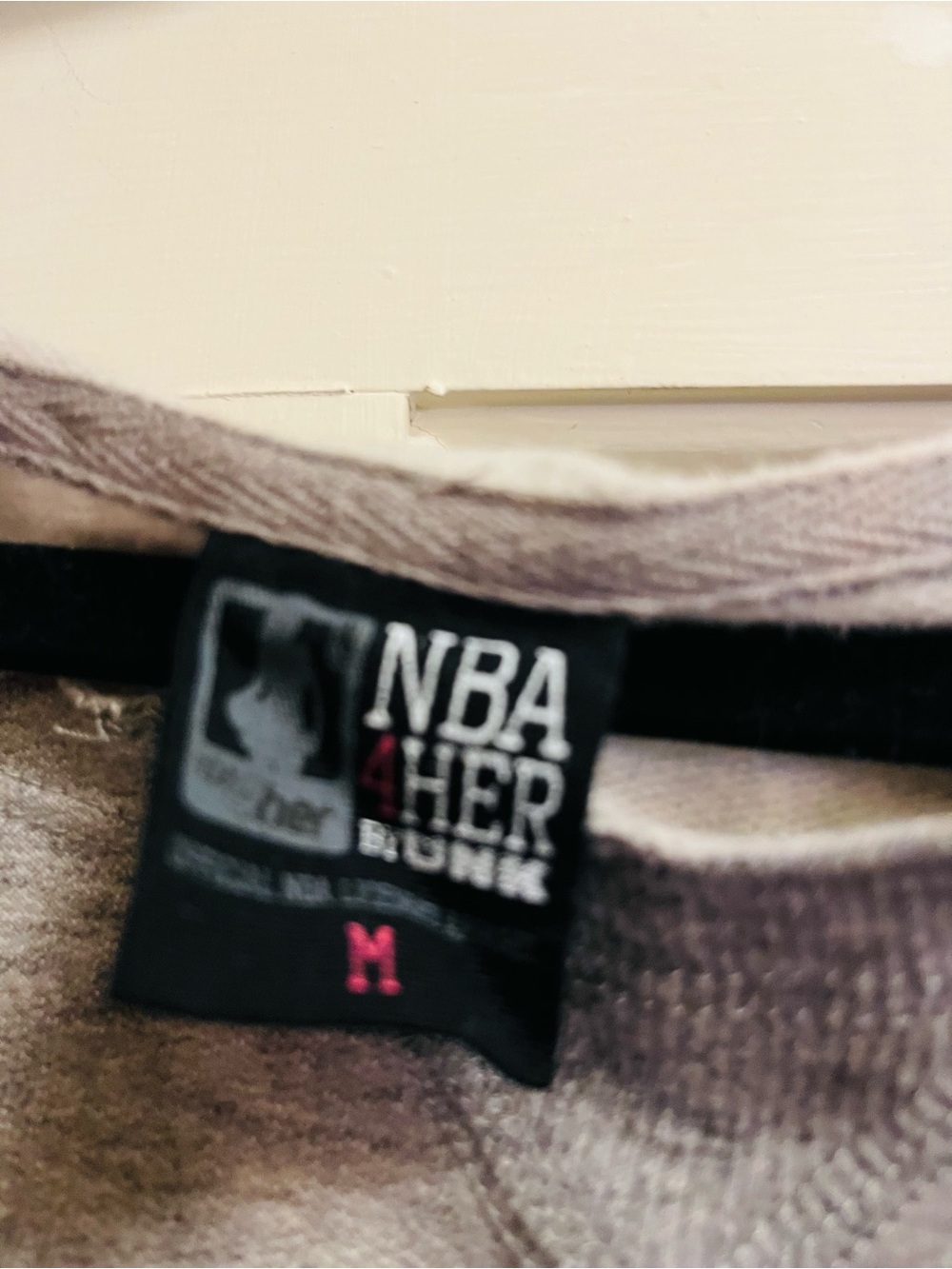 NBA - Picture 3 of 3